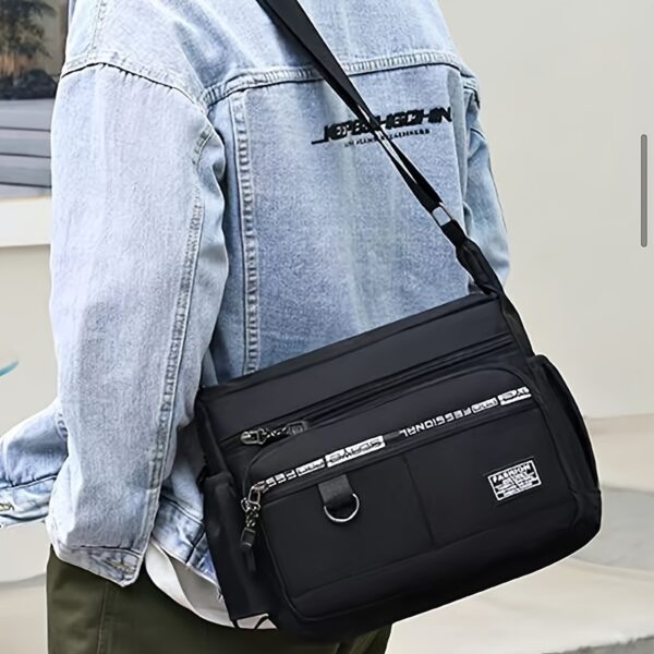 Bolso Bandolera Negro para Hombre Impermeable y Elegante - Imagen 14