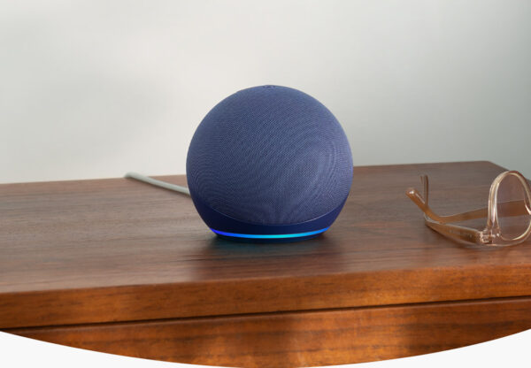 Amazon Echo Dot Gen 5 Bocina inteligente con Alexa | Marino - Imagen 3